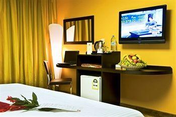 Crom Express Airport Hotel - Jeddah Jiddah Esterno foto