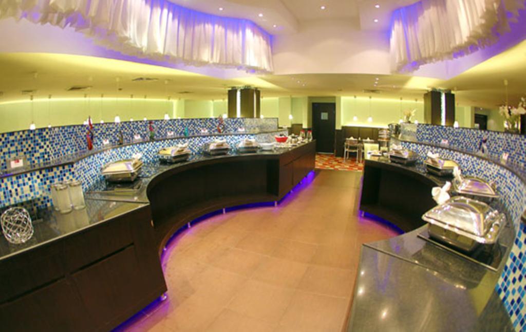 Crom Express Airport Hotel - Jeddah Jiddah Esterno foto